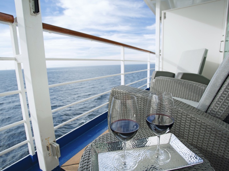 Deluxe Veranda Suite